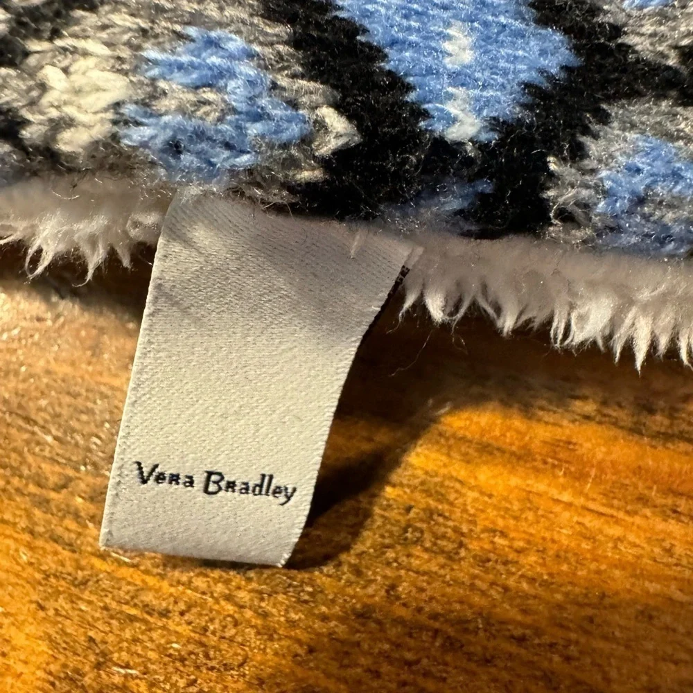 Vera Bradley Cozy Cowl Playful Penguins Intarsia Sherpa Lined Infinity Scarf